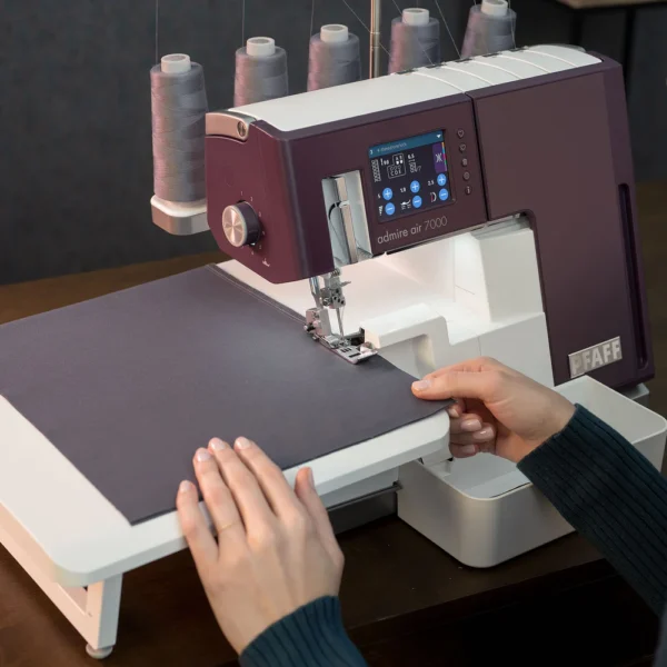 PFAFF ADMIRE AIR 7000 overlokk - Image 2